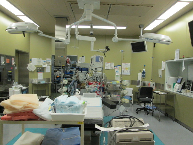 手術をする部屋の準備風景